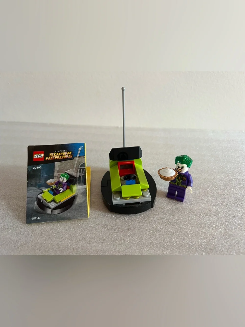 LEGO DC Comics #30303 The Joker Bumper Car - Picture 1 of 4